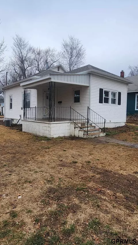 1001 5th St, Fairbury, NE 68352