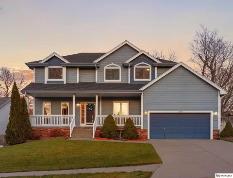 14305 S 31st St, Bellevue, NE 68123