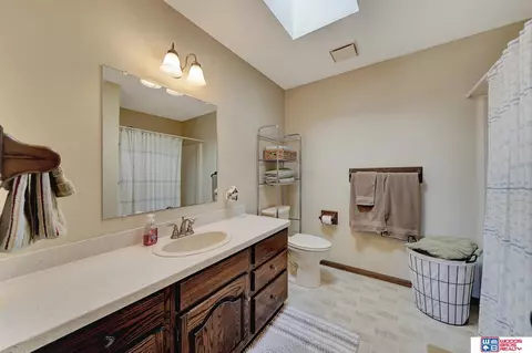 102 Regency Dr, Beatrice, NE 68310 photo 49
