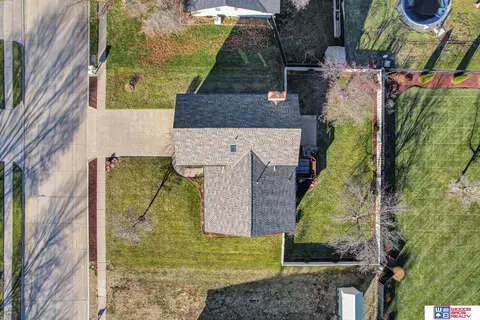 102 Regency Dr, Beatrice, NE 68310 photo 68