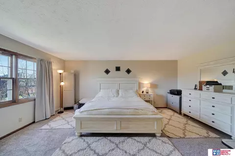 102 Regency Dr, Beatrice, NE 68310 photo 36