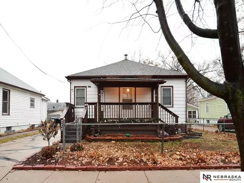 705 25th Ave, Council Bluffs, IA 51501