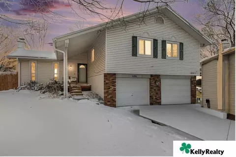 6386 S 139th Avenue Cir, Omaha, NE 68137