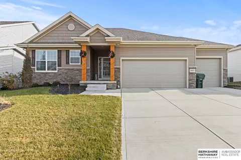 8007 S 184th Ave, Omaha, NE 68136