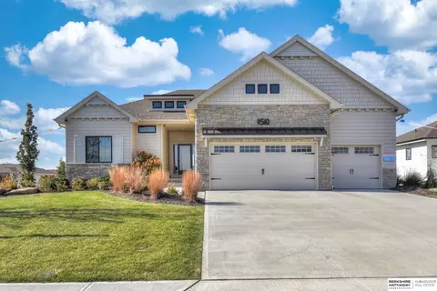 11510 S 114th Ave, Papillion, NE 68046