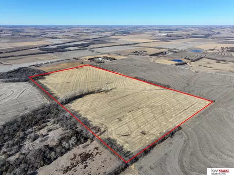 963 S 34 Rd, Syracuse, NE 68446