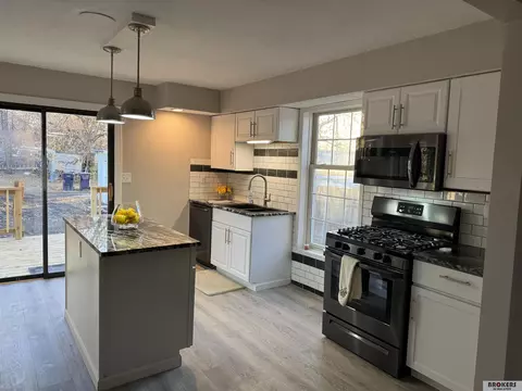 4319 Madison Ave, Lincoln, NE 68504