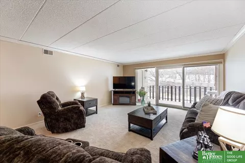 3003 Paddock Plz #311, Omaha, NE 68124 photo 8