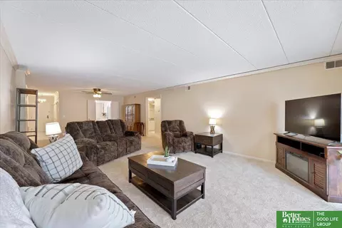 3003 Paddock Plz #311, Omaha, NE 68124 photo 10