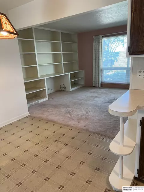 10323 Wright St, Omaha, NE 68124 photo 10