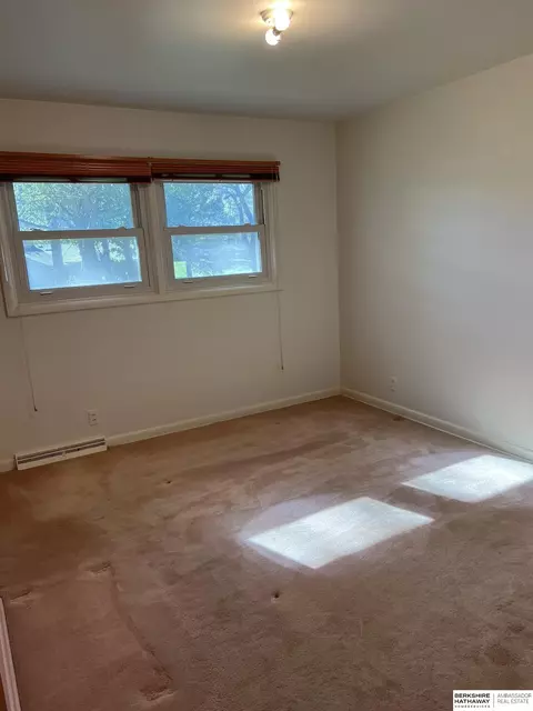 10323 Wright St, Omaha, NE 68124 photo 15