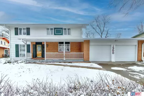 1300 N 78th St, Lincoln, NE 68505