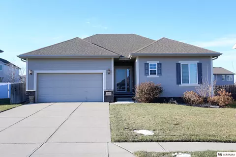 10618 S 111 St, Papillion, NE 68046