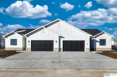 2481 N Oak St, Wahoo, NE 68066