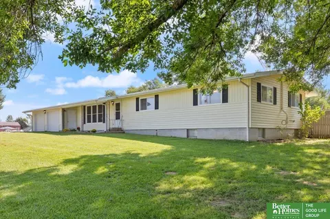 613 5th Rue, Nebraska City, NE 68410