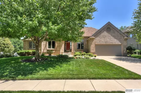 5603 S 174 St, Omaha, NE 68135