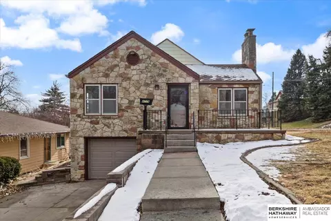 4779 Decatur St, Omaha, NE 68104
