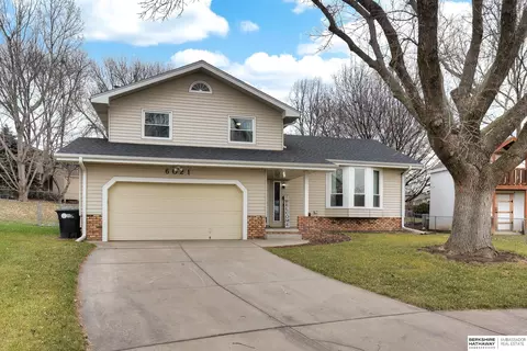 6021 S 109th Ave Circle Avenue Cir, Omaha, NE 68137