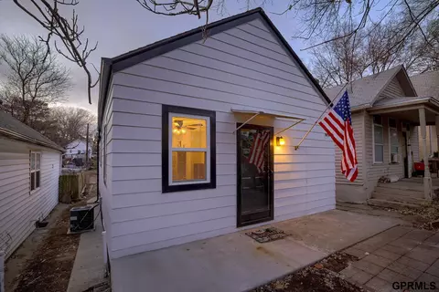 5424 S 20 St, Omaha, NE 68107