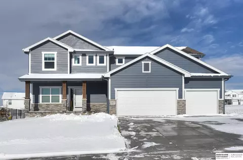 12614 Schirra St, La Vista, NE 68138