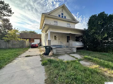 1341 N 45 St, Lincoln, NE 68503