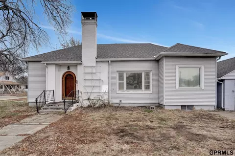 3140 N 48 St, Lincoln, NE 68504