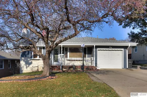 4232 H St, Omaha, NE 68107