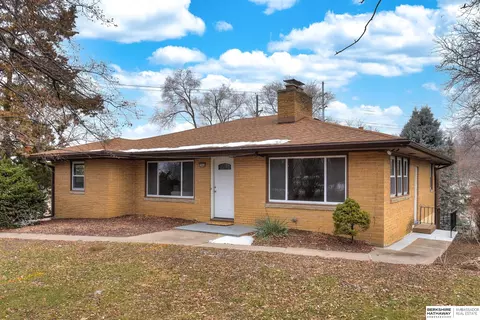 7944 Military Ave, Omaha, NE 68134