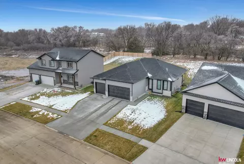 701 S 88th St, Lincoln, NE 68520