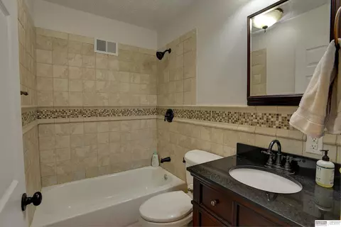 7618 Wright St, Omaha, NE 68124 photo 12