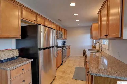 7618 Wright St, Omaha, NE 68124 photo 5