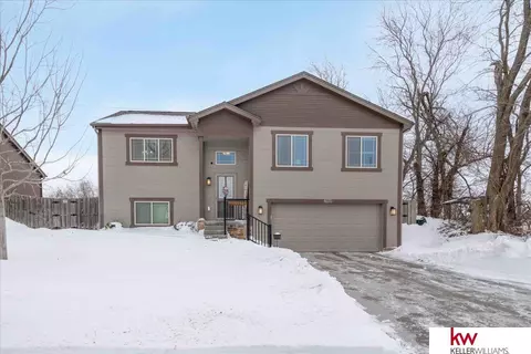 13909 S 42 Ave, Bellevue, NE 68123