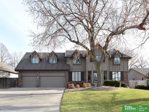 1415 N 131 Avenue Cir, Omaha, NE 68154