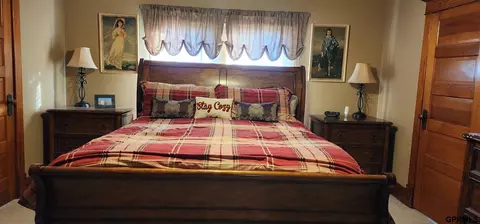 Bedroom - 1000 V County Rd, Lyons, NE 68038 photo 4 of 6