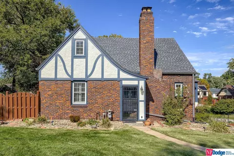 4410 William St, Omaha, NE 68105