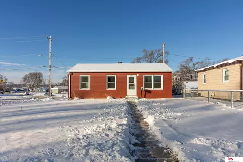 4532 S 60 Ave, Omaha, NE 68117