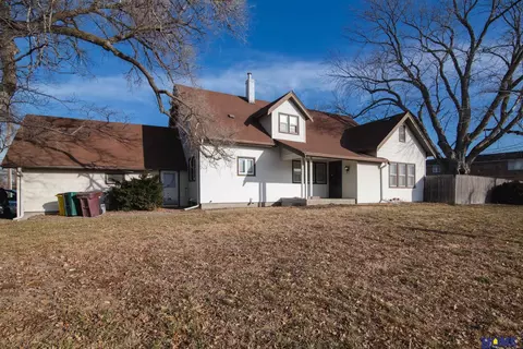 400 N 56th St, Lincoln, NE 68504