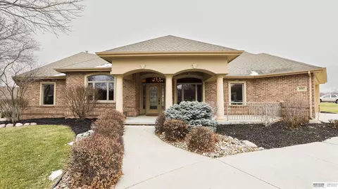 3747 S 186th Ave, Omaha, NE 68130