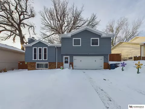 12703 S 38th St, Bellevue, NE 68123