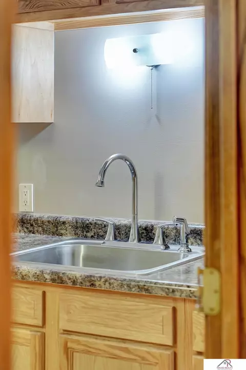 1525 Code Ave, Crete, NE 68333 photo 43