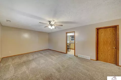 1525 Code Ave, Crete, NE 68333 photo 39
