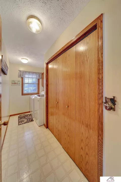 1525 Code Ave, Crete, NE 68333 photo 21