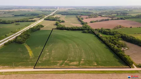 37 Rock Creek Road, Davey, NE 68336