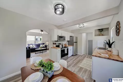 3025 D St, Lincoln, NE 68510