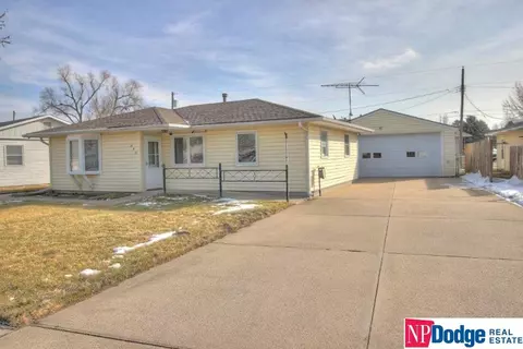640 Empire Ave, Fremont, NE 68025