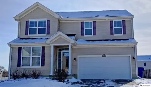 16227 Virginia St, Omaha, NE 68136