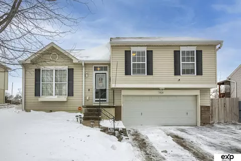 7828 S 159th St, Omaha, NE 68136