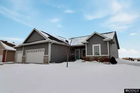 1230 Wilmont St, Fremont, NE 68025