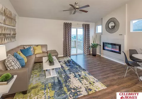 8543 Baker St, Omaha, NE 68122 photo 4