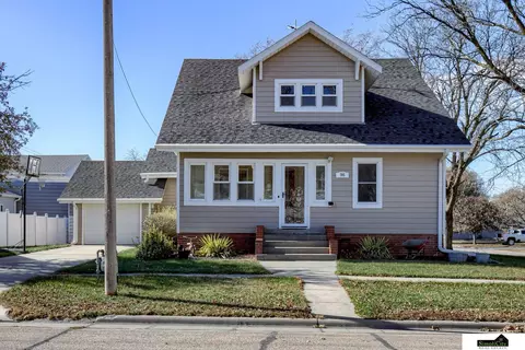 705 E St, Utica, NE 68456